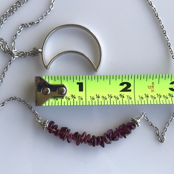 Genuine Garnet chips double layer moon necklace - Picture 11 of 12